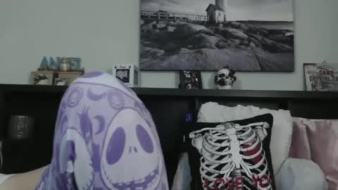 Crystal Lake online show from February 2, 6:59 am