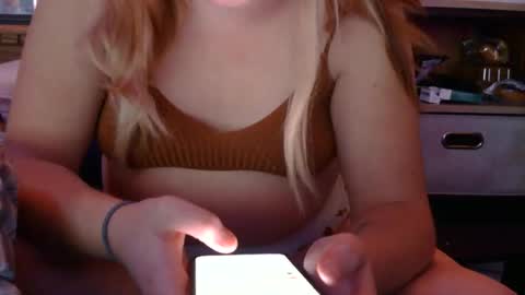 x2kayx2 online show from October 27, 4:30 am