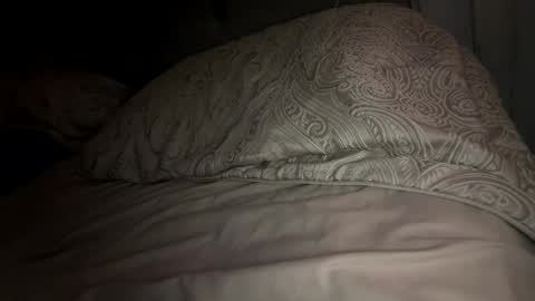 Mariah  online show from November 15, 8:26 am