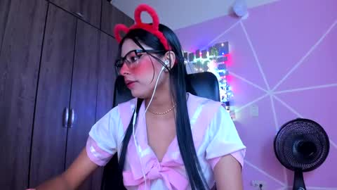 Snapshot of xallysonx_ chatting on January 12, 11:28 am XALLYSONX online show from January 12, 11:28 am