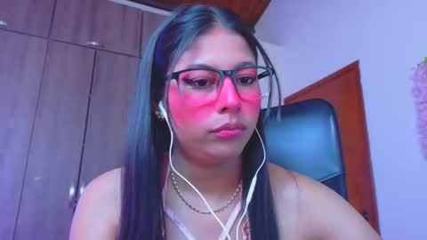 XALLYSONX online show from March 6, 2:12 pm