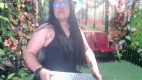 Snapshot of xander_taylor_ chatting on October 2, 4:28 am xander_taylor_ online show from October 2, 4:28 am