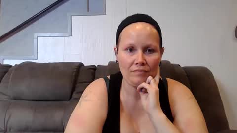 xbeautifulxliex online show from February 27, 7:35 pm