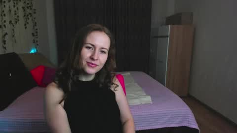 Snapshot of xeva_angelx chatting on February 14, 11:31 am Xeva Angels online show from February 14, 11:31 am