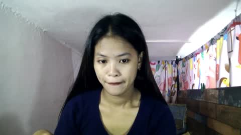 xgurlxlaloox online show from June 17, 2:13 am
