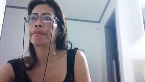xhotskinny69x online show from June 15, 8:53 pm