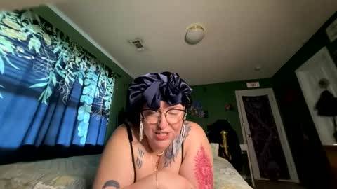 hunny online show from September 27, 8:16 pm