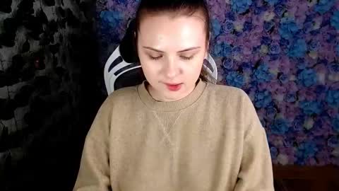 Snapshot of xilana chatting on September 25, 6:12 am Lina online show from September 25, 6:12 am