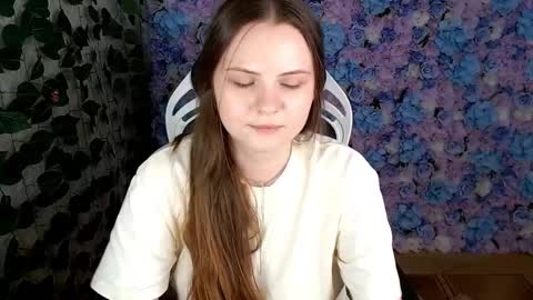 Snapshot of xilana chatting on September 28, 6:42 am Lina online show from September 28, 6:42 am