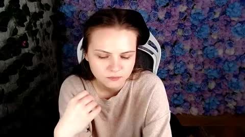Snapshot of xilana chatting on October 17, 6:27 am Lina online show from October 17, 6:27 am
