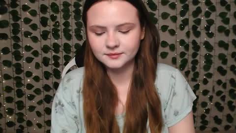 Snapshot of xilana chatting on February 7, 4:16 am Lina online show from February 7, 4:16 am