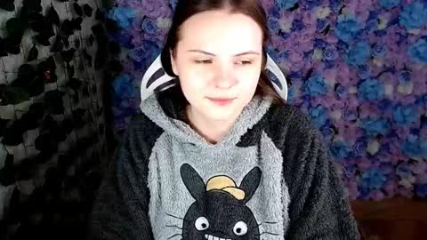 Snapshot of xilana chatting on October 10, 6:18 am Lina online show from October 10, 6:18 am