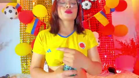 tifanny  online show from July 7, 7:05 pm