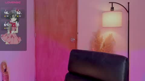 Snapshot of ximena_sotto1 chatting on December 29, 7:00 pm camila online show from December 29, 7:00 pm