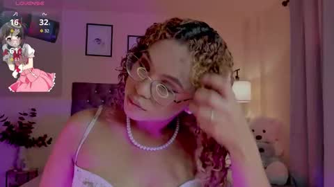 camila online show from February 21, 8:20 pm