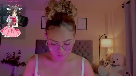 camila online show from January 17, 10:17 pm