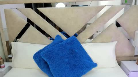 Xime  online show from January 10, 3:11 am