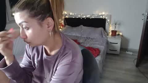 Magic Panther online show from December 15, 7:53 pm