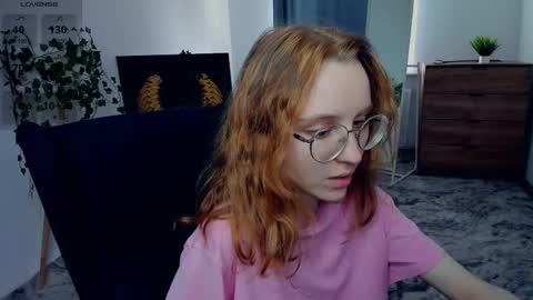 Snapshot of xo_lil_dream chatting on October 17, 7:33 am Kylie online show from October 17, 7:33 am
