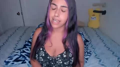 Rae  online show from June 19, 3:44 am