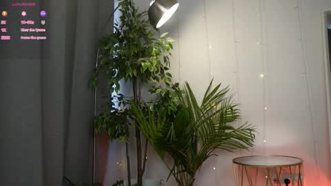 Milana online show from March 17, 7:01 am