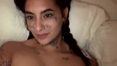 xtika online show from January 27, 6:09 am