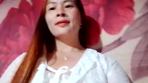 xuxulove00 online show from October 25, 12:40 am