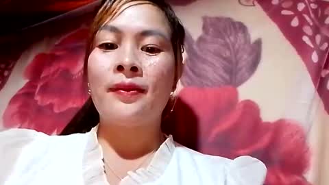 xuxulove00 online show from December 21, 12:20 pm