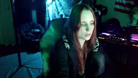 Lilith online show from April 30, 3:45 am