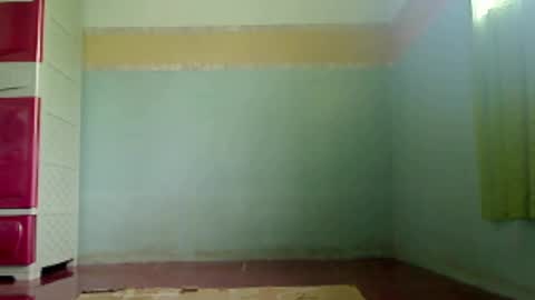 xxpinaymomxx online show from January 29, 6:22 am