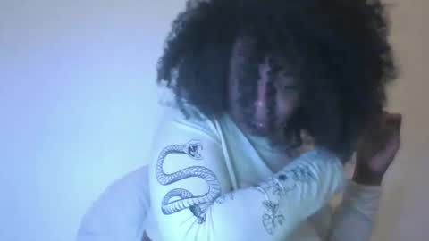 Danielle online show from May 4, 10:46 pm