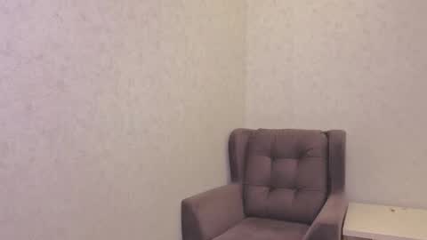 Snapshot of yana_squrel_22 chatting on October 14, 11:24 am Yana  online show from October 14, 11:24 am