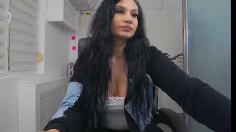 Yara online show from November 24, 4:36 am