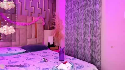 Snapshot of yelena_mutiz chatting on December 21, 1:53 pm yelena online show from December 21, 1:53 pm