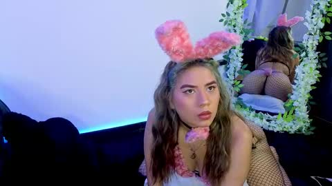 Yeli Amber online show from February 3, 1:27 am