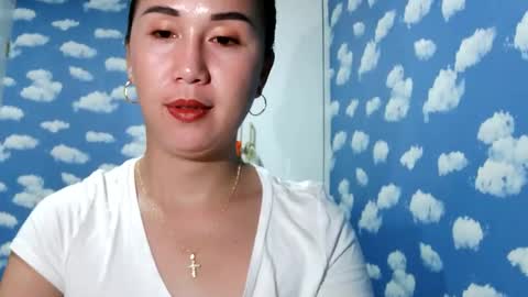 yella hope online show from February 1, 12:04 pm