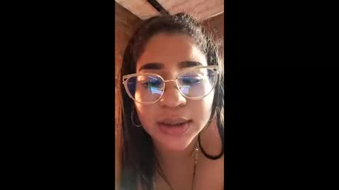 yelly online show from June 4, 4:44 pm