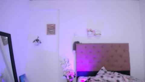 Snapshot of yemfairymcry chatting on September 12, 6:15 pm YEM online show from September 12, 6:15 pm