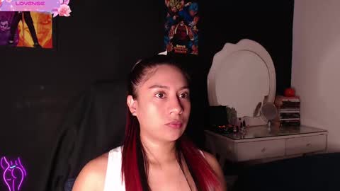 Snapshot of yes2802 chatting on February 18, 2:27 pm Yesi online show from February 18, 2:27 pm