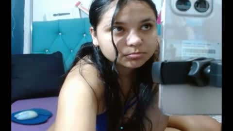 yesamin_stone18 online show from June 27, 12:22 pm