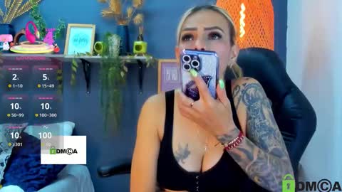 yessika_parker online show from November 29, 3:10 am