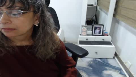 jessy online show from July 24, 2:31 am