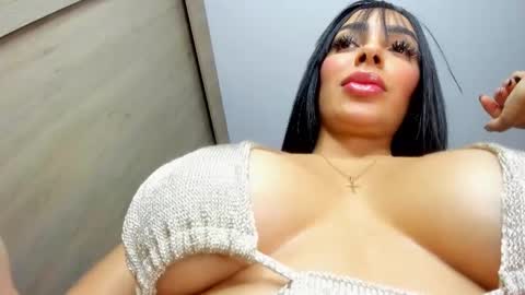 Yika Alves online show from December 22, 11:52 pm