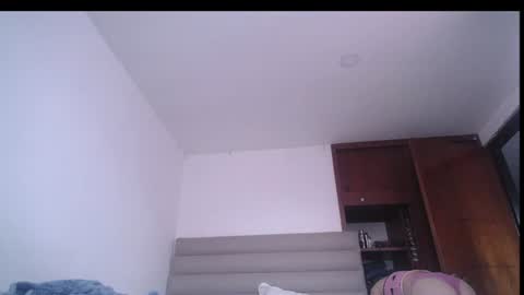 Yiny online show from June 29, 11:32 am