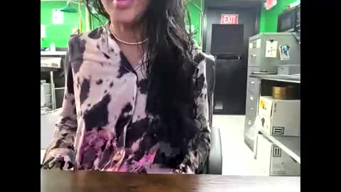 Yoitshoney online show from May 1, 5:38 pm