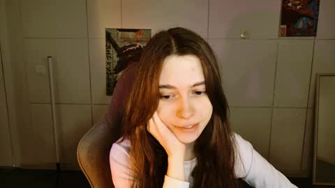 yoka_paradoxxx online show from January 15, 1:28 pm