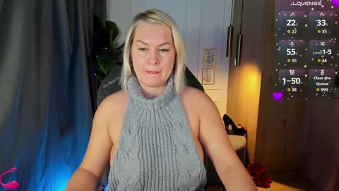 Snapshot of yolanda_kiss chatting on January 15, 5:50 am Yolanda online show from January 15, 5:50 am