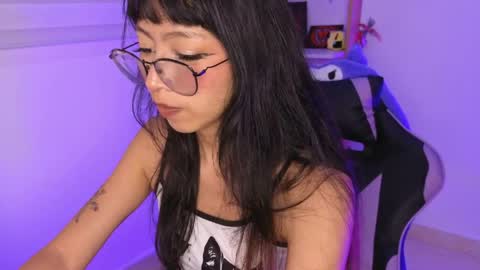 Yommi Winx online show from April 4, 6:01 am