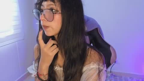 yommi winx online show from August 2, 4:54 pm