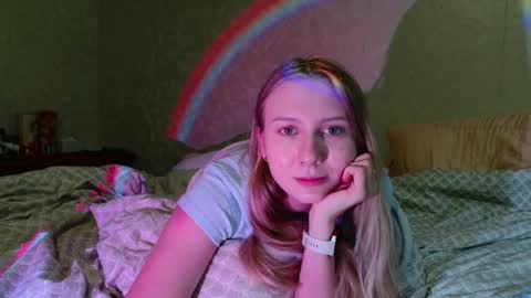 Snapshot of you_cant_forget chatting on October 13, 4:37 am you_cant_forget online show from October 13, 4:37 am